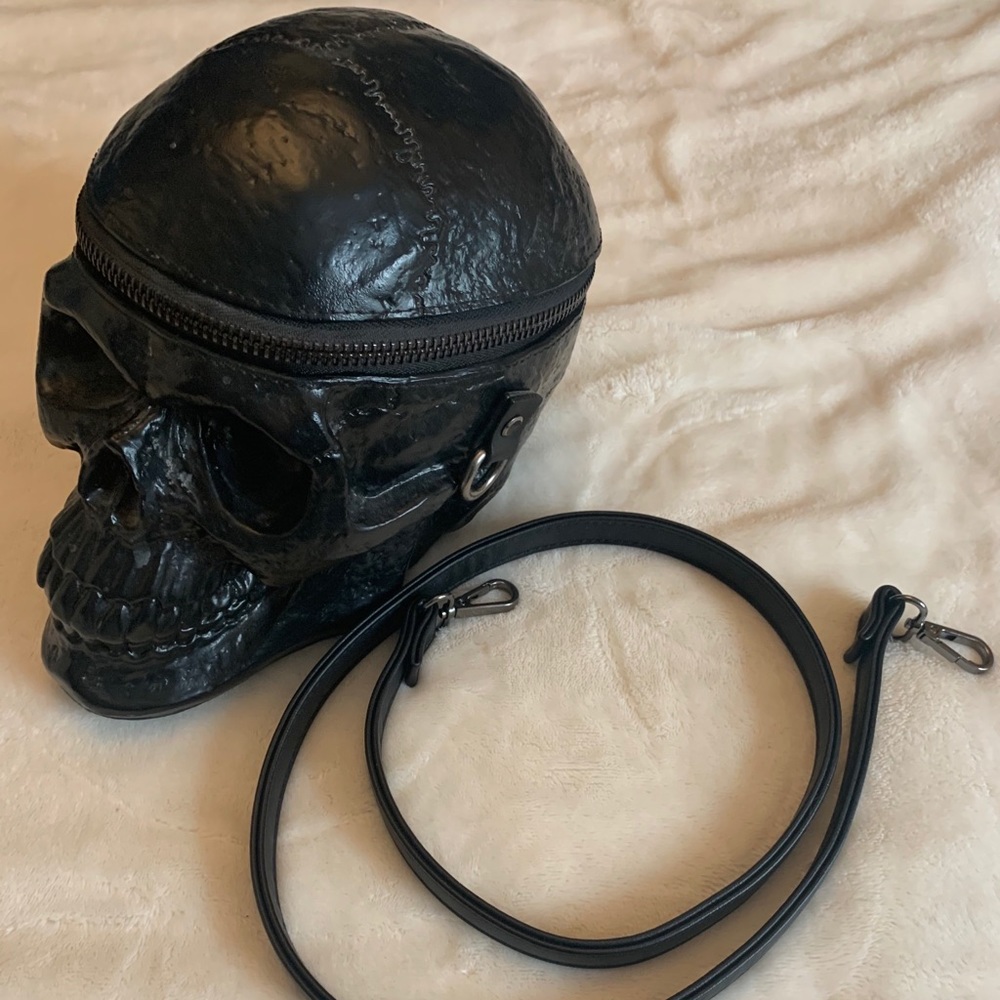Killstar Grave Digger Skull Bag